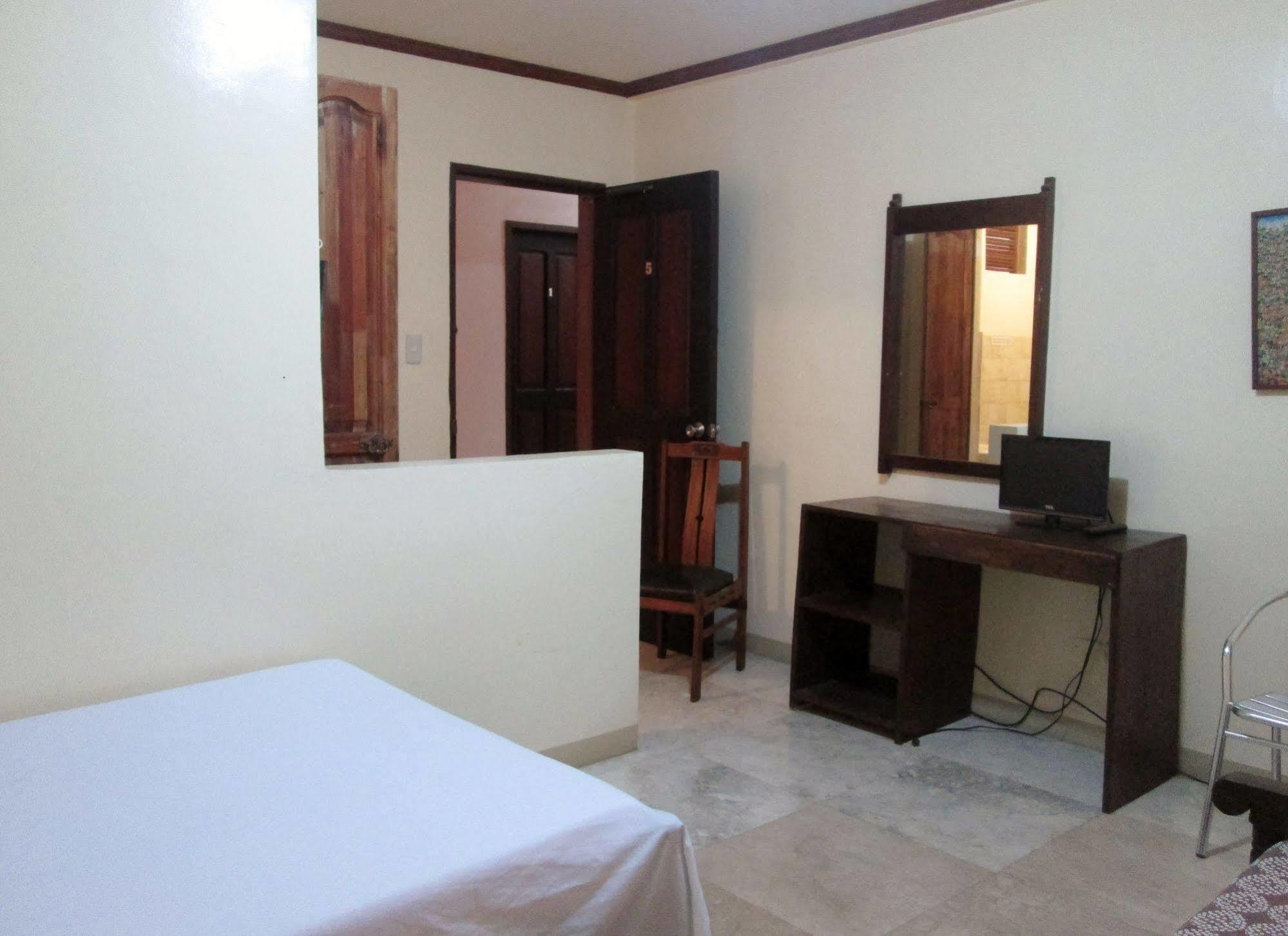Hotel Casa Dayang Boracay à Balabag  Extérieur photo